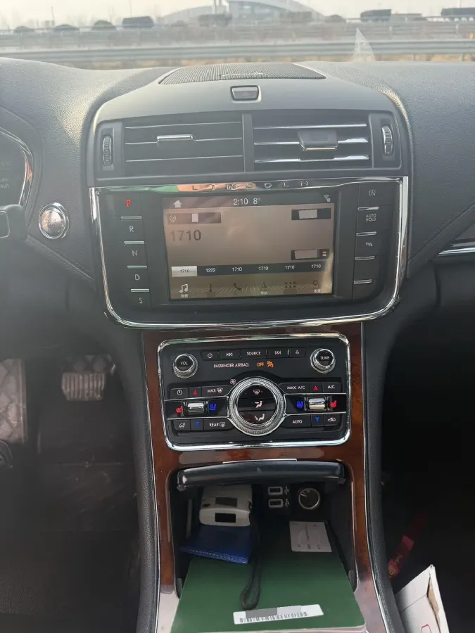 2018 Lincoln Continental 2.0T 261HP L4 6AT,autocango,china used car exporter,china ev exporter,chinese used car exporter,chinese used ev exporter