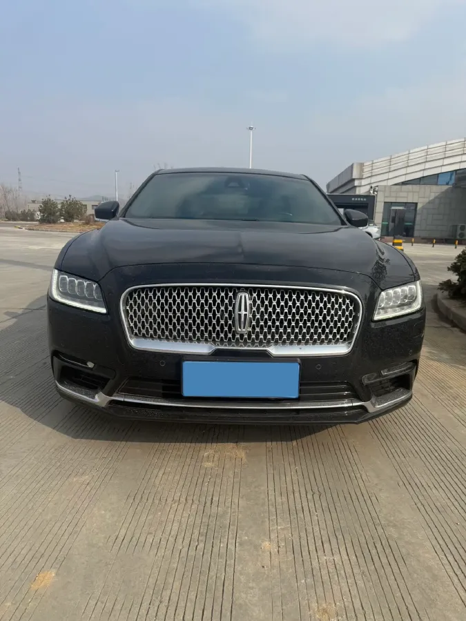 2018 Lincoln Continental 2.0T 261HP L4 6AT,autocango,china used car exporter,china ev exporter,chinese used car exporter,chinese used ev exporter