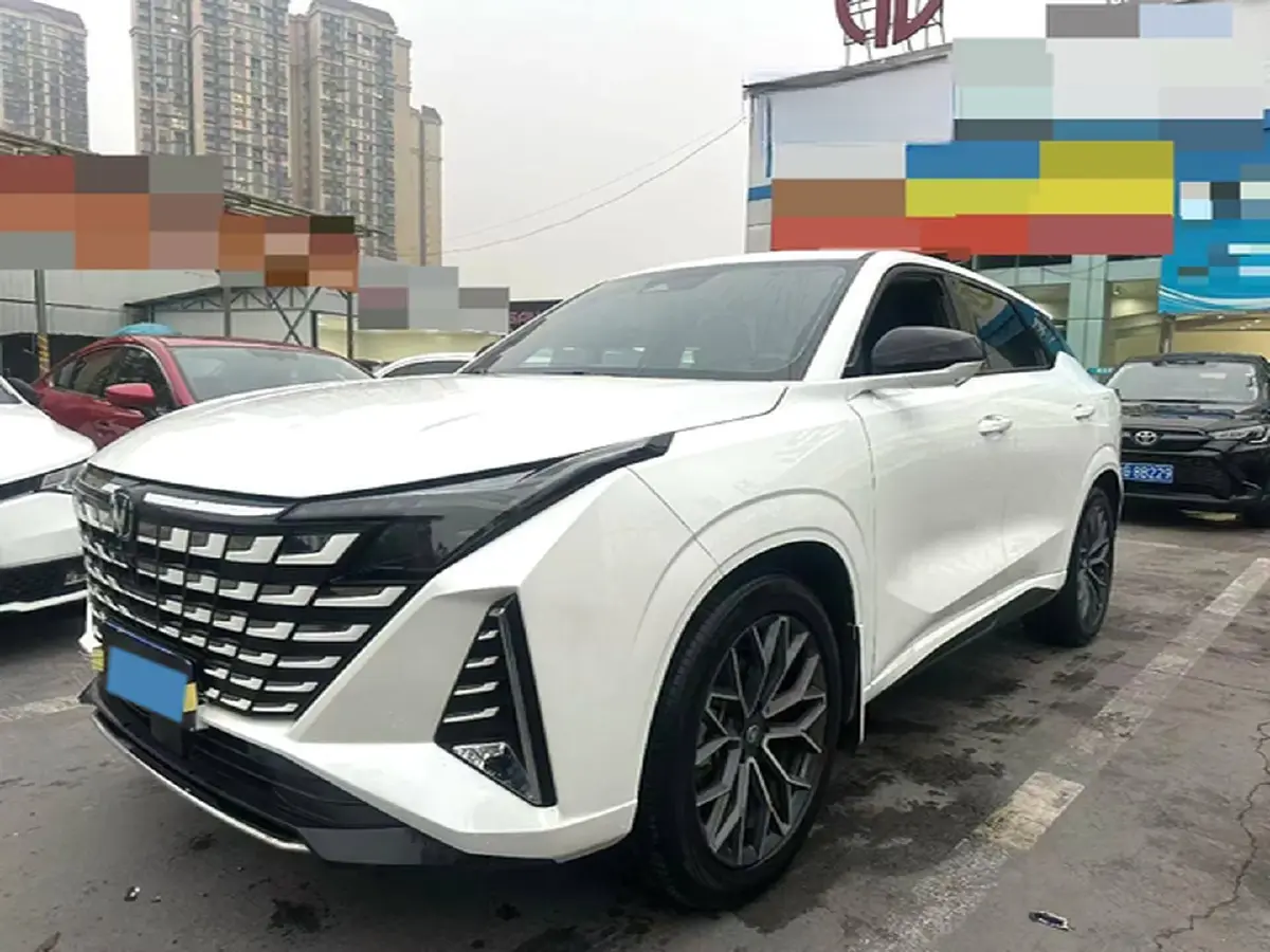 2025 ChangAn UNI-Z 1.5T 188HP L4 7DCT