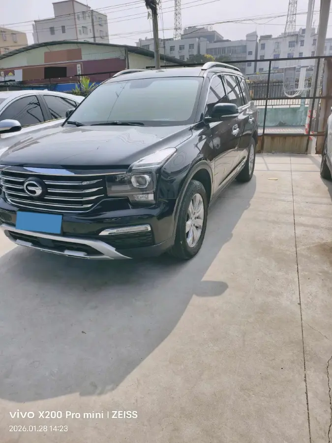2017 GAC Trumpchi GS8 2.0T 201HP L4 6AT