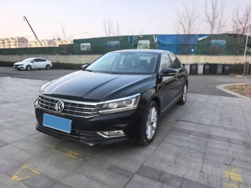 2017 Volkswagen Passat 1.4T 150HP L4 7DCT