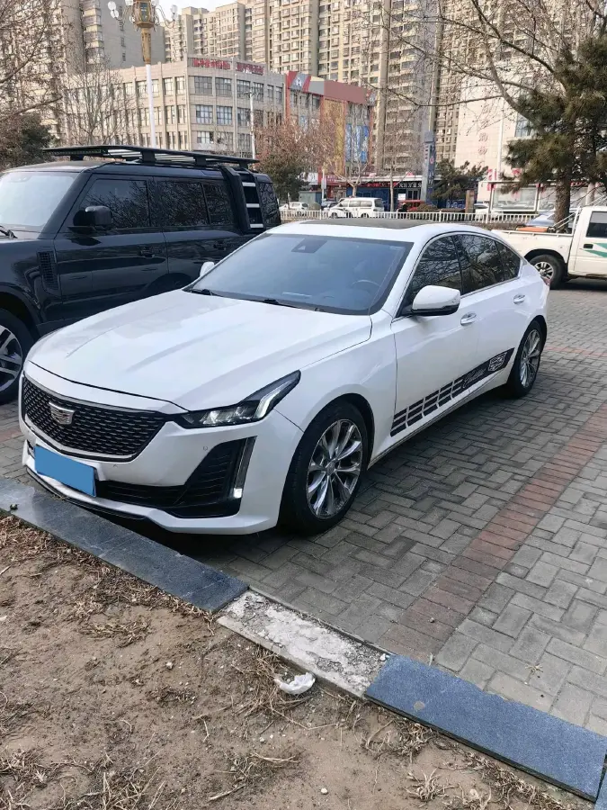 2020 Cadillac CT5 2.0T 241HP L4 10AT