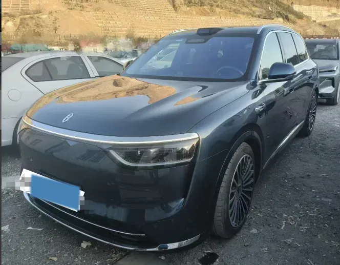 2025 AITO AITO M8 REEV 160HP REEV 53.4KWH,autocango,china used car exporter,china ev exporter,chinese used car exporter,chinese used ev exporter