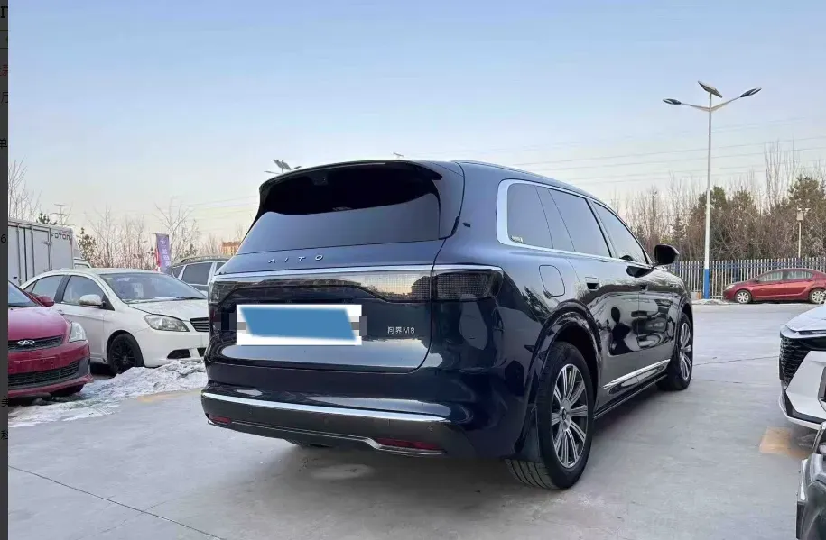 2025 AITO AITO M8 REEV 160HP REEV 53.4KWH,autocango,china used car exporter,china ev exporter,chinese used car exporter,chinese used ev exporter