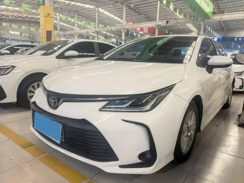 2021 Toyota Corolla 1.2T 116HP L4 CVT