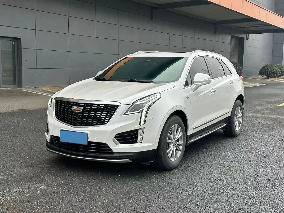 2021 Cadillac XT5 2.0T 237HP L4 9AT