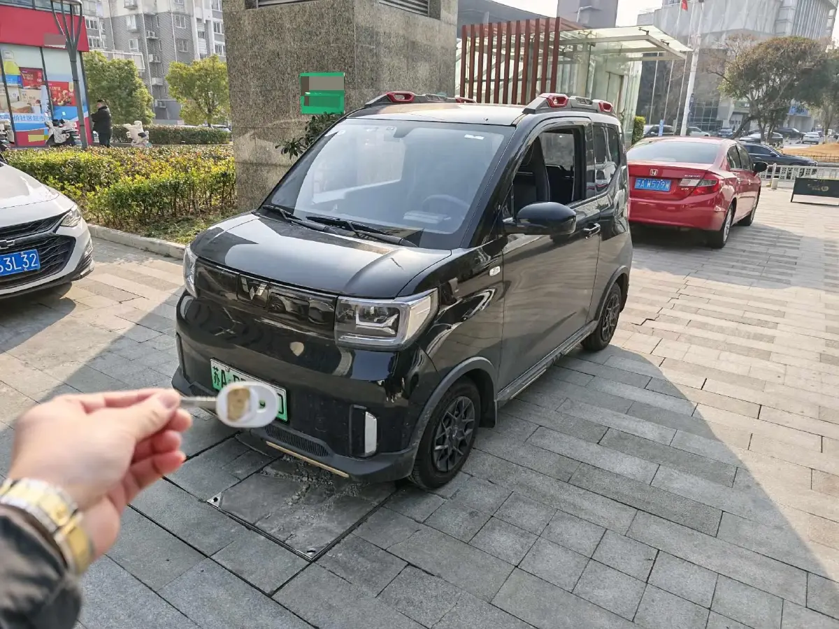 2022 WuLing HongGuang MINI EV BEV 26.5KWH