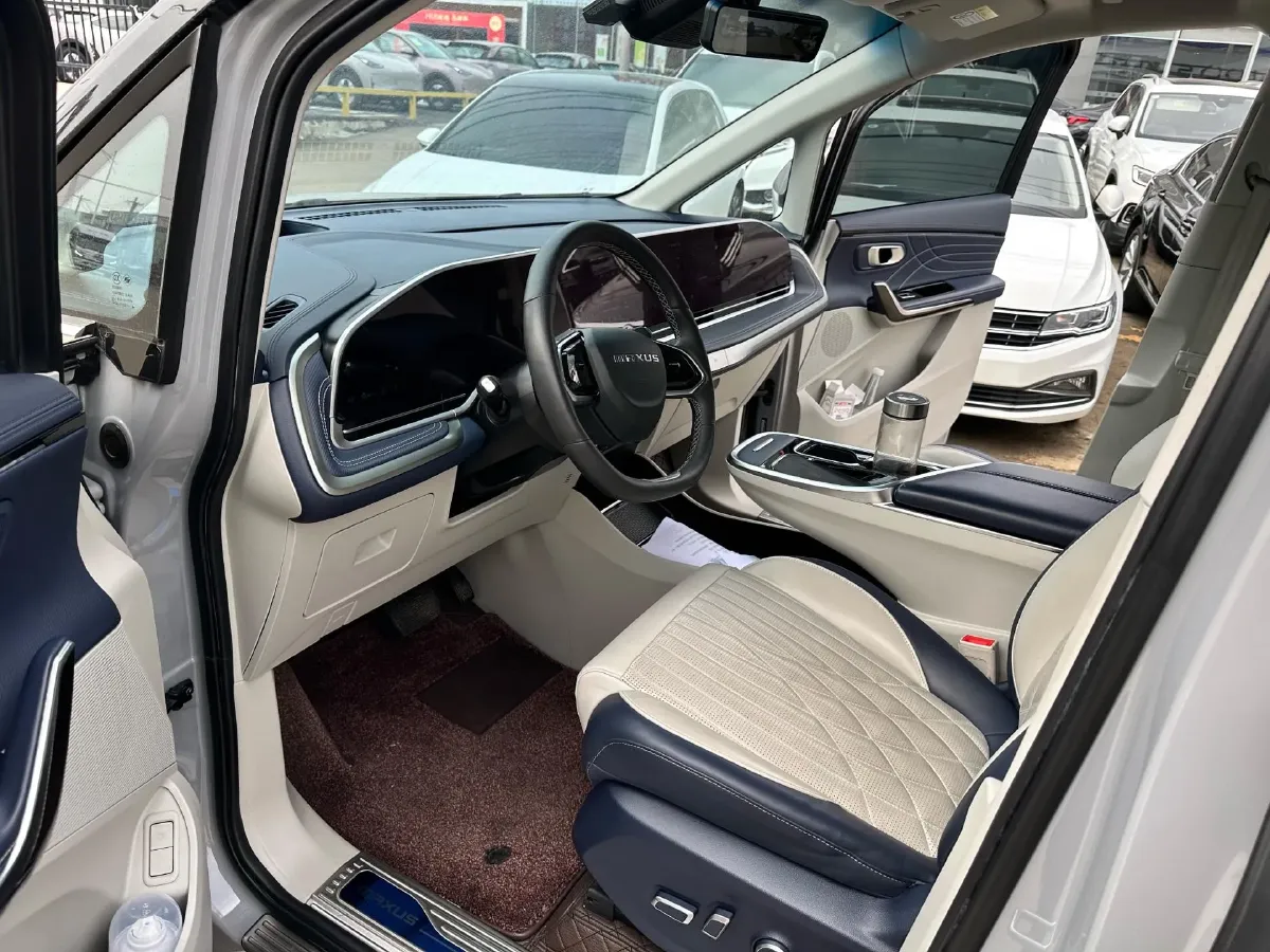 2022 MAXUS G90 2.0T 234HP L4 8AT,autocango,china used car exporter,china ev exporter,chinese used car exporter,chinese used ev exporter
