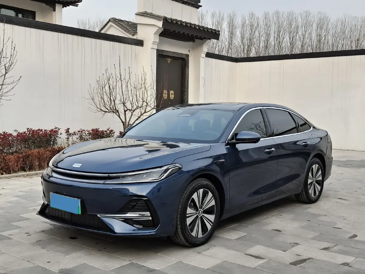2025 Geely Galaxy A7 1.5L 112HP L4 1DHT PHEV