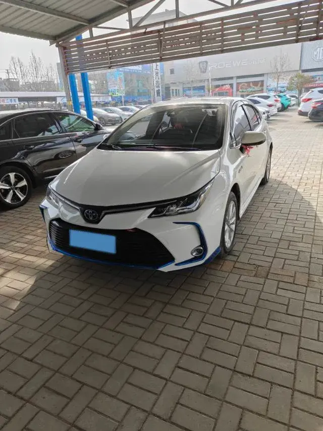 2022 Toyota Corolla 1.8L 98HP L4 E-CVT Hybrid