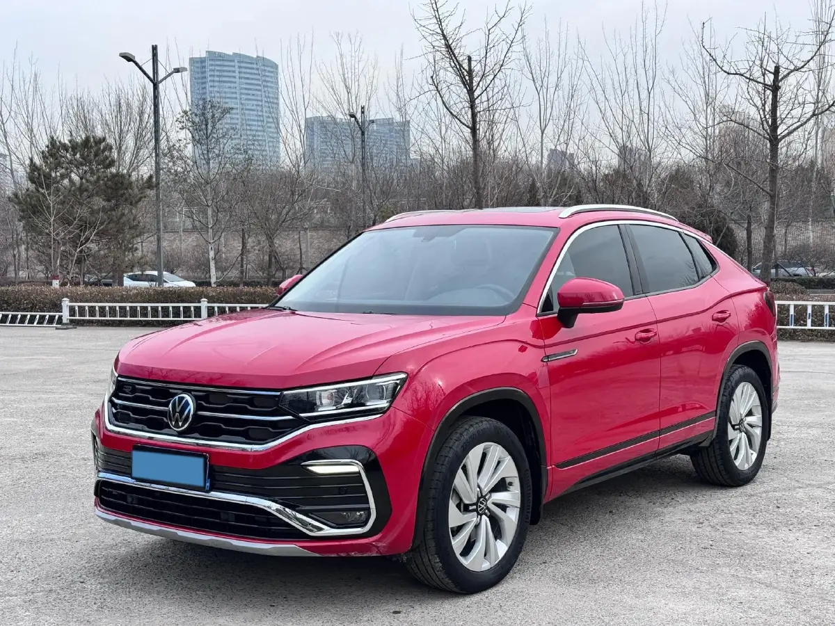2020 Volkswagen Tayron X 2.0T 186HP L4 7DCT