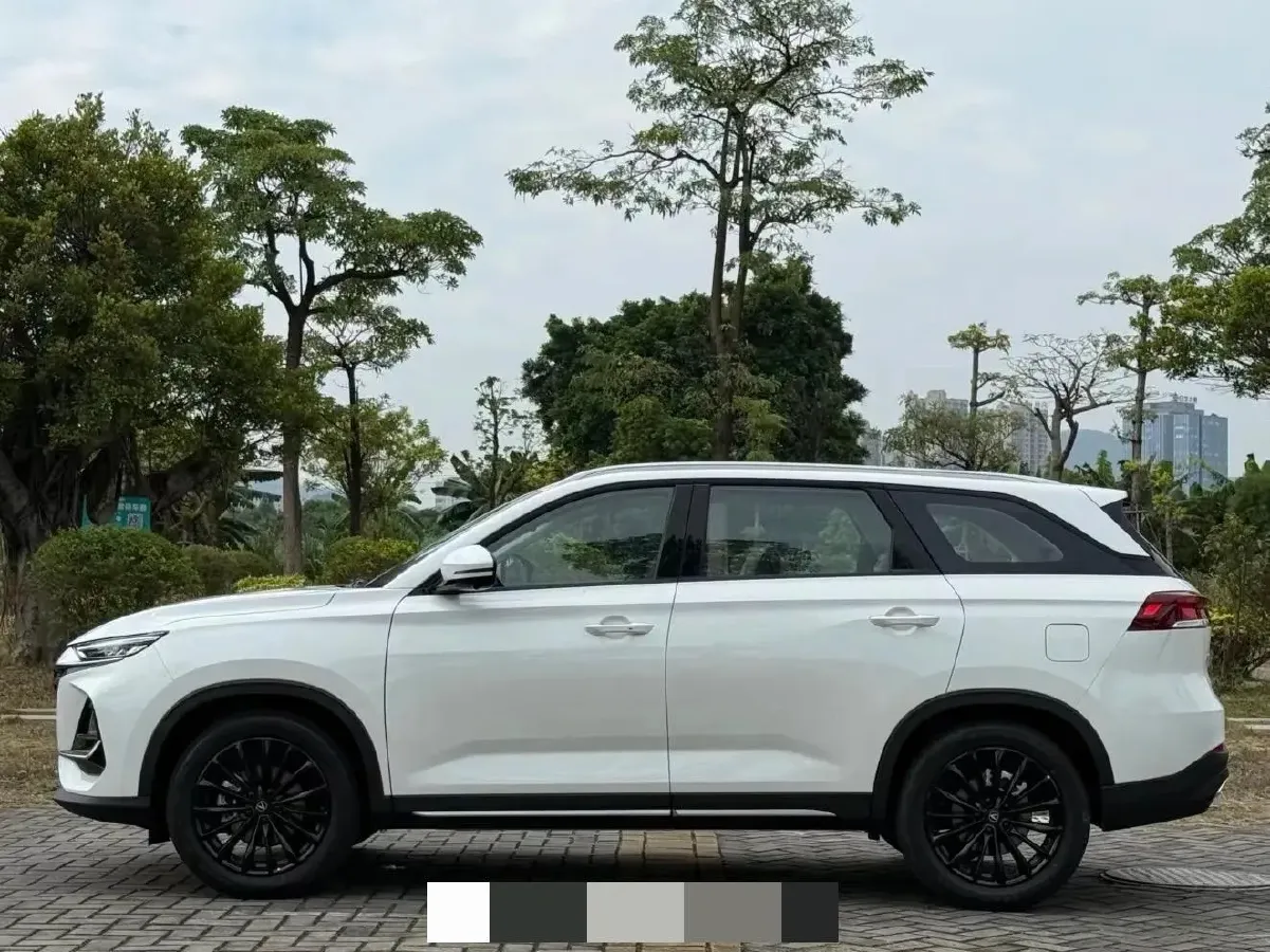 2026 ChangAn CS75 1.5T 192HP L4 7DCT,autocango,china used car exporter,china ev exporter,chinese used car exporter,chinese used ev exporter