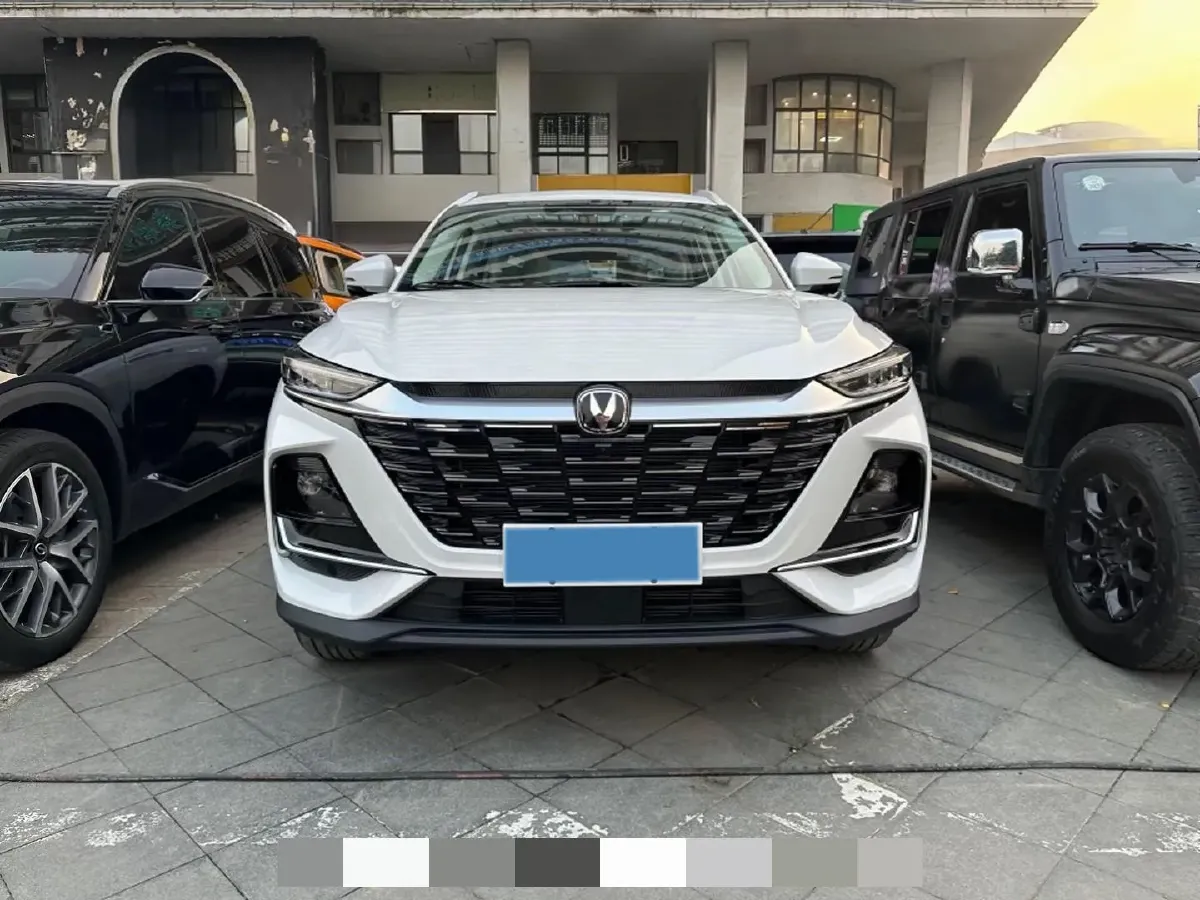 2026 ChangAn CS75 1.5T 192HP L4 7DCT,autocango,china used car exporter,china ev exporter,chinese used car exporter,chinese used ev exporter