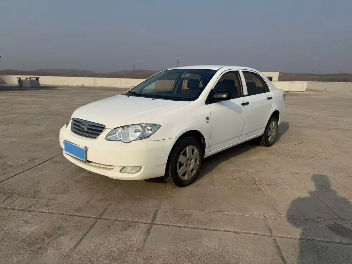 2013 FAW Vita V5 1.5L 102HP L4 5MT,autocango,china used car exporter,china ev exporter,chinese used car exporter,chinese used ev exporter