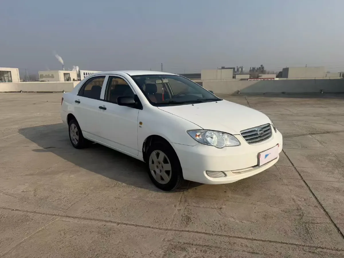 2013 FAW Vita V5 1.5L 102HP L4 5MT,autocango,china used car exporter,china ev exporter,chinese used car exporter,chinese used ev exporter