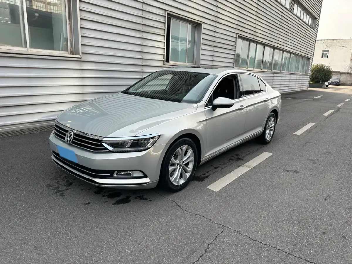 2019 Volkswagen Magotan 2.0T 186HP L4 7DCT