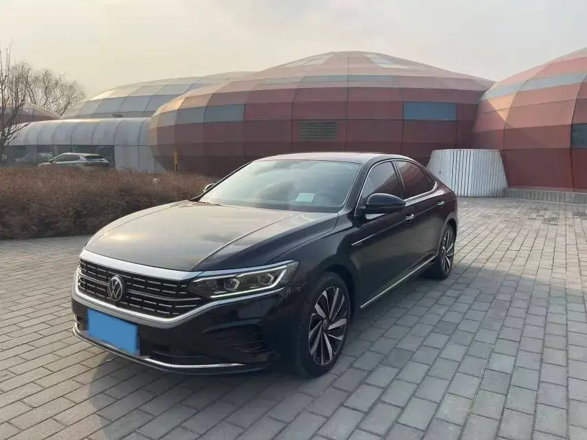 2022 Tesla Model 3 BEV 60KWH