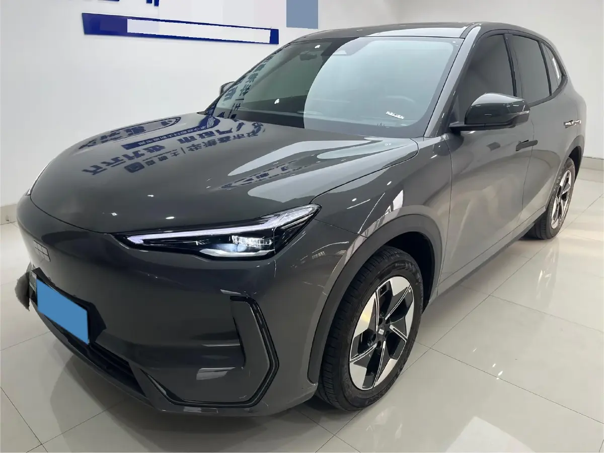 2024 Geely Emgrand L HiP 1.5T 181HP L4 3DHT PHEV 15.5KWH