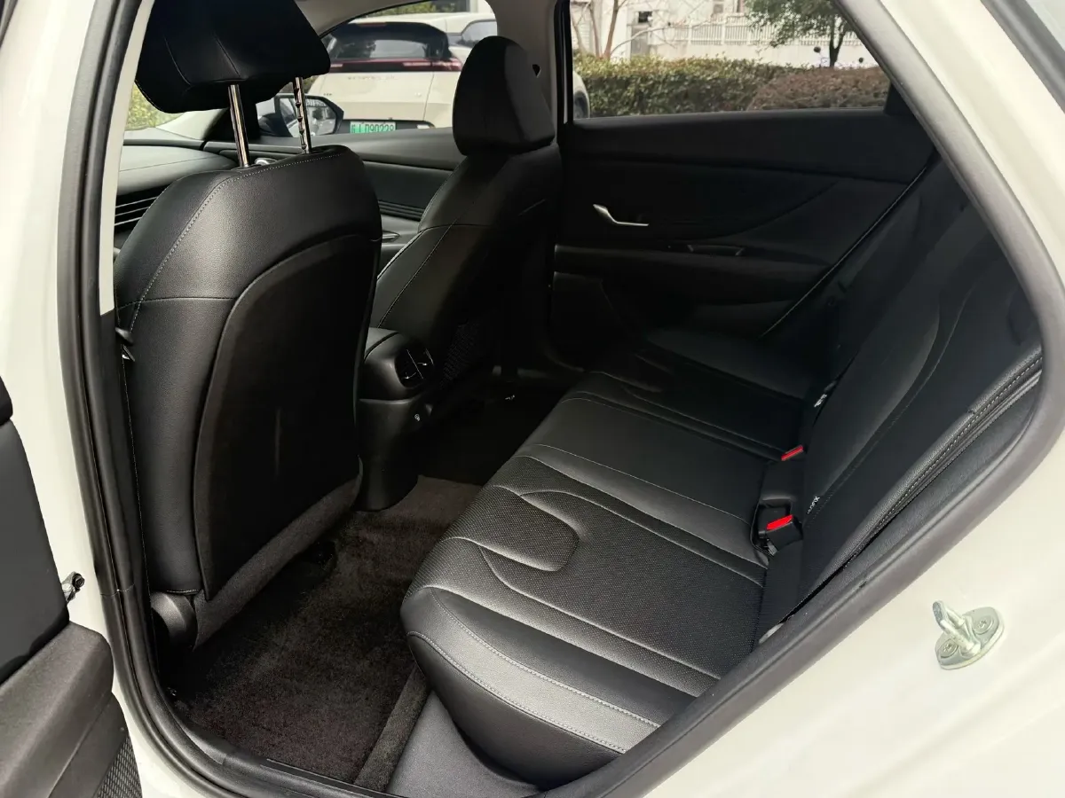 2023 Hyundai Elantra 1.5L 115HP L4 CVT,autocango,china used car exporter,china ev exporter,chinese used car exporter,chinese used ev exporter