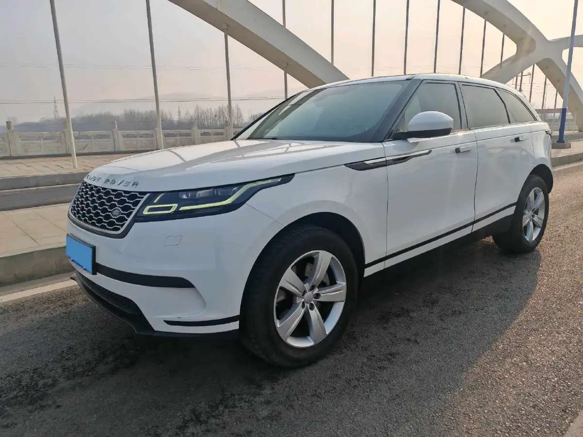 2018 Land Rover Range Rover Velar 2.0T 300HP L4 8AT