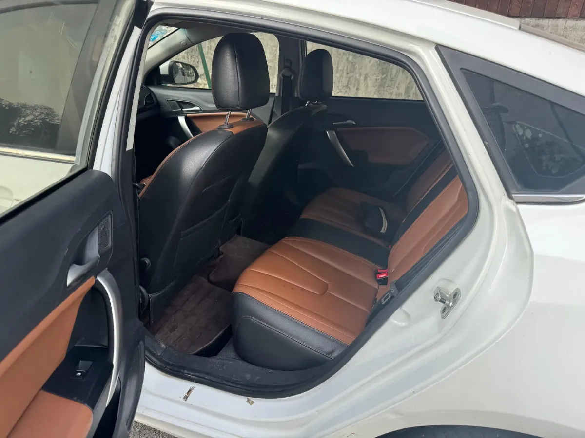 2016 MG GT 1.5T 129HP L4 6AT,autocango,china used car exporter,china ev exporter,chinese used car exporter,chinese used ev exporter