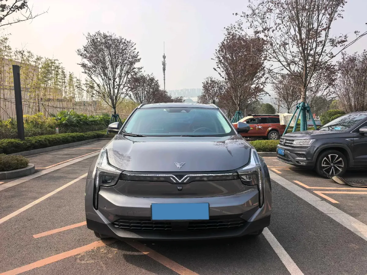 2021 DongFeng Aeolus E70 BEV 52.99KWH,autocango,china used car exporter,china ev exporter,chinese used car exporter,chinese used ev exporter