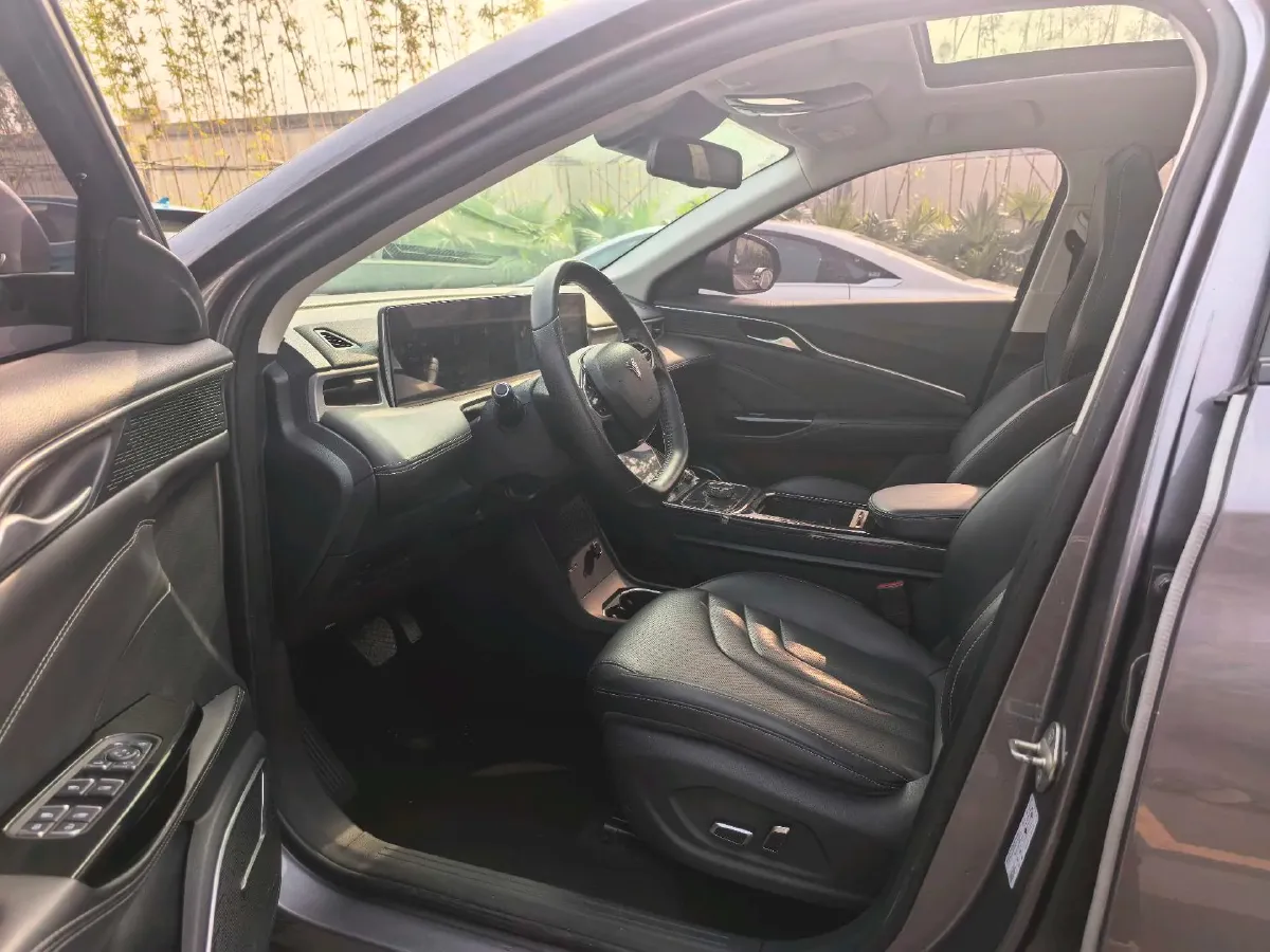 2021 DongFeng Aeolus E70 BEV 52.99KWH,autocango,china used car exporter,china ev exporter,chinese used car exporter,chinese used ev exporter