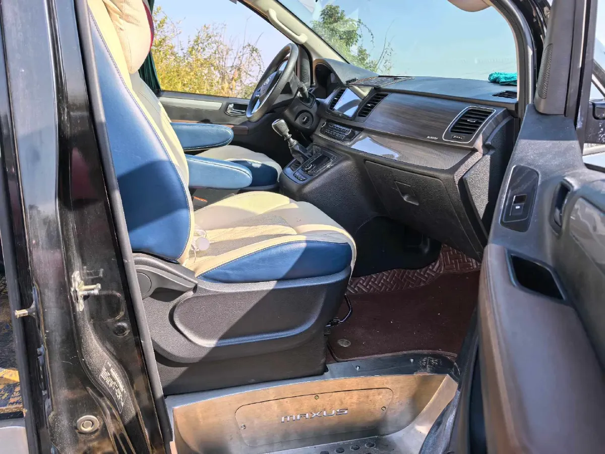 2021 MAXUS T90 2.0T 218HP L4 6MT,autocango,china used car exporter,china ev exporter,chinese used car exporter,chinese used ev exporter