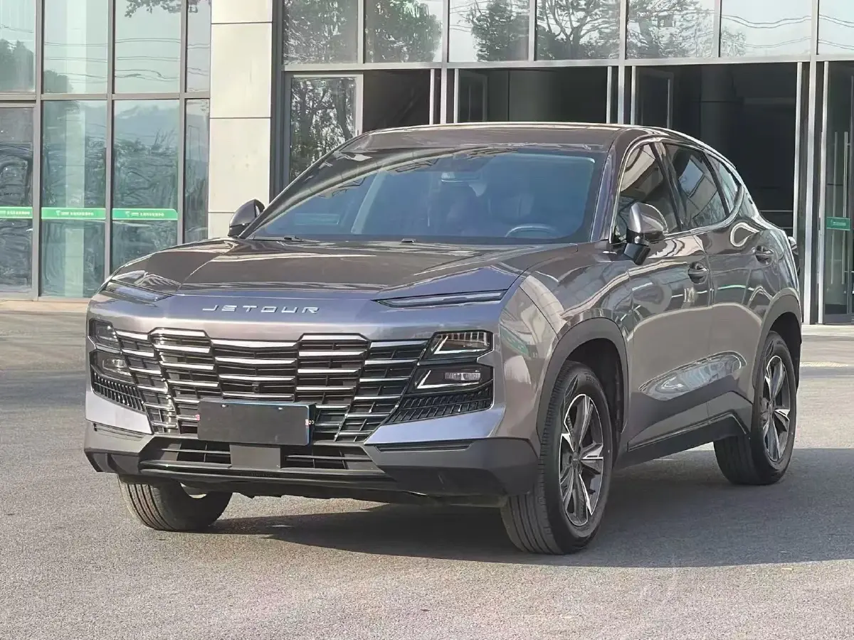 2024 Jetour DASHING 1.5T 156HP L4 6DCT