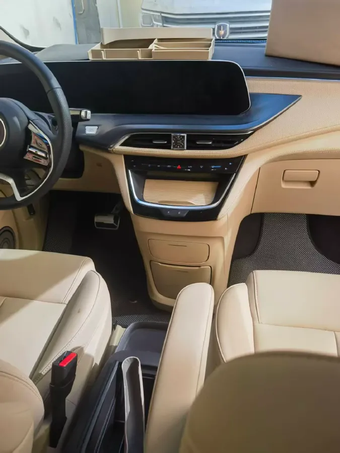 2025 Buick GL8 1.5T 180HP L4 2DHT PHEV,autocango,china used car exporter,china ev exporter,chinese used car exporter,chinese used ev exporter