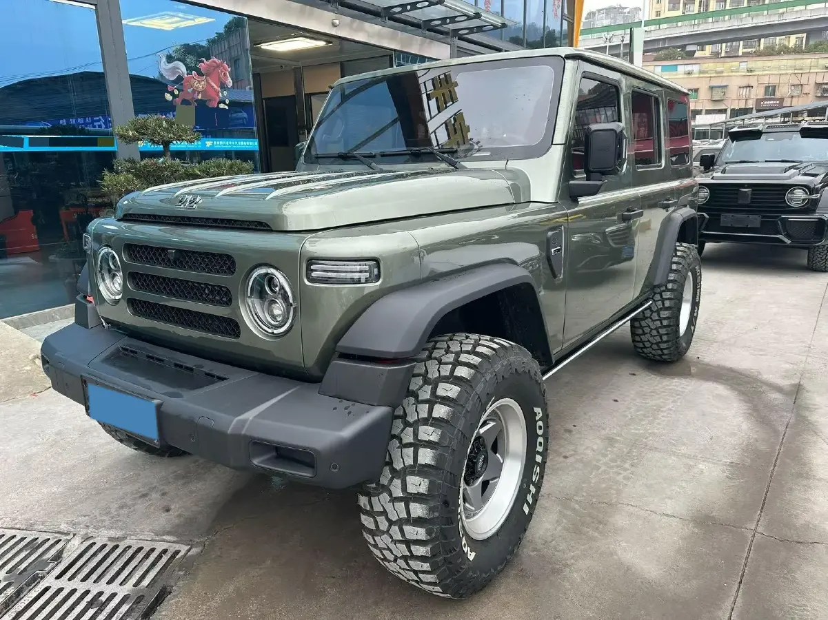 2024 212 212 T01 2.0T 252HP L4 8AT