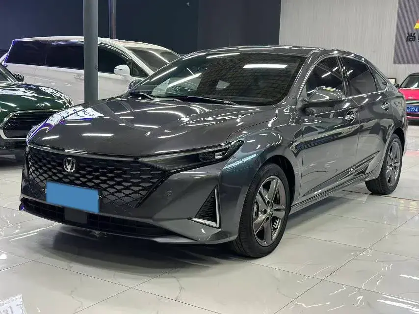 2023 ChangAn Raeton Plus 1.5T 188HP L4 7DCT