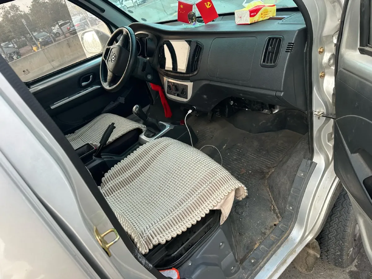 2023 DongFeng DFSK D71 1.6L 122HP L4 5MT,autocango,china used car exporter,china ev exporter,chinese used car exporter,chinese used ev exporter