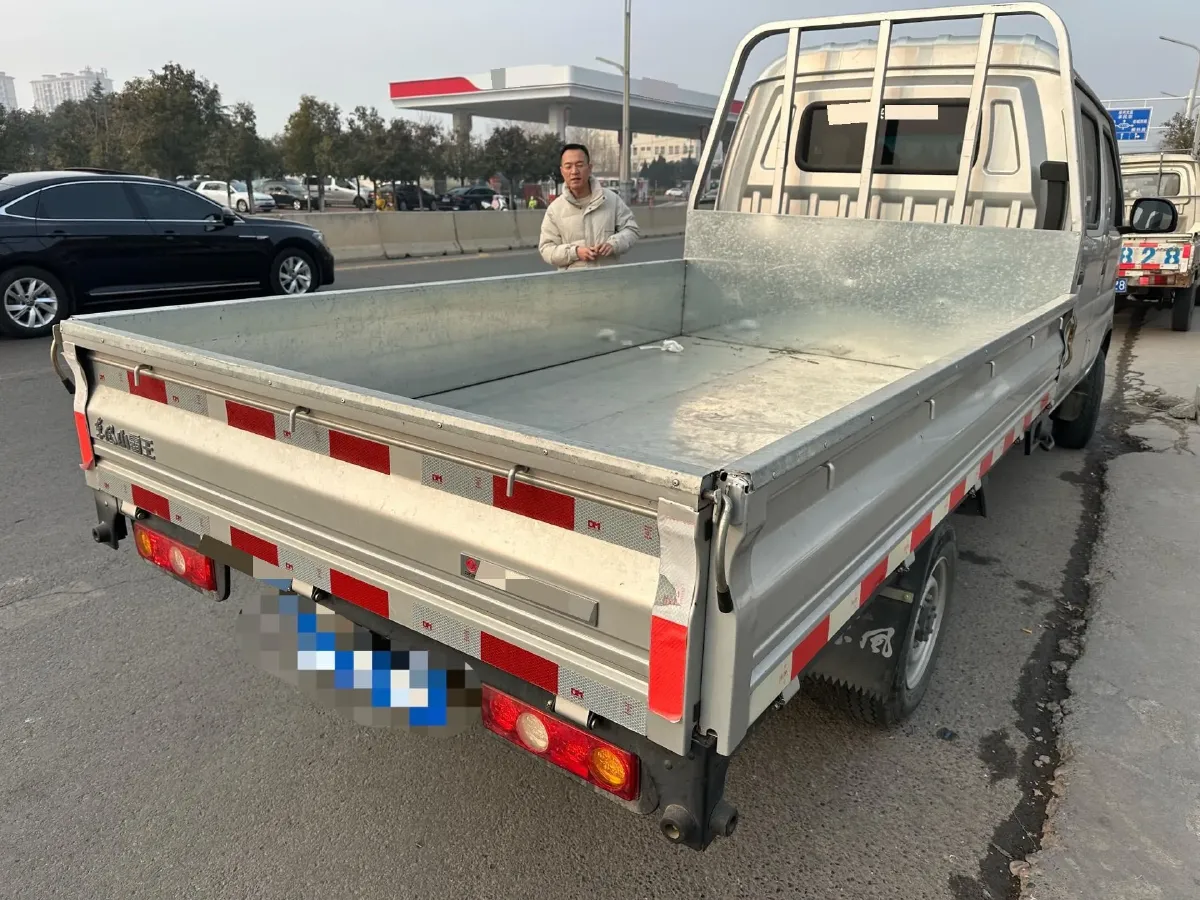 2023 DongFeng DFSK D71 1.6L 122HP L4 5MT,autocango,china used car exporter,china ev exporter,chinese used car exporter,chinese used ev exporter