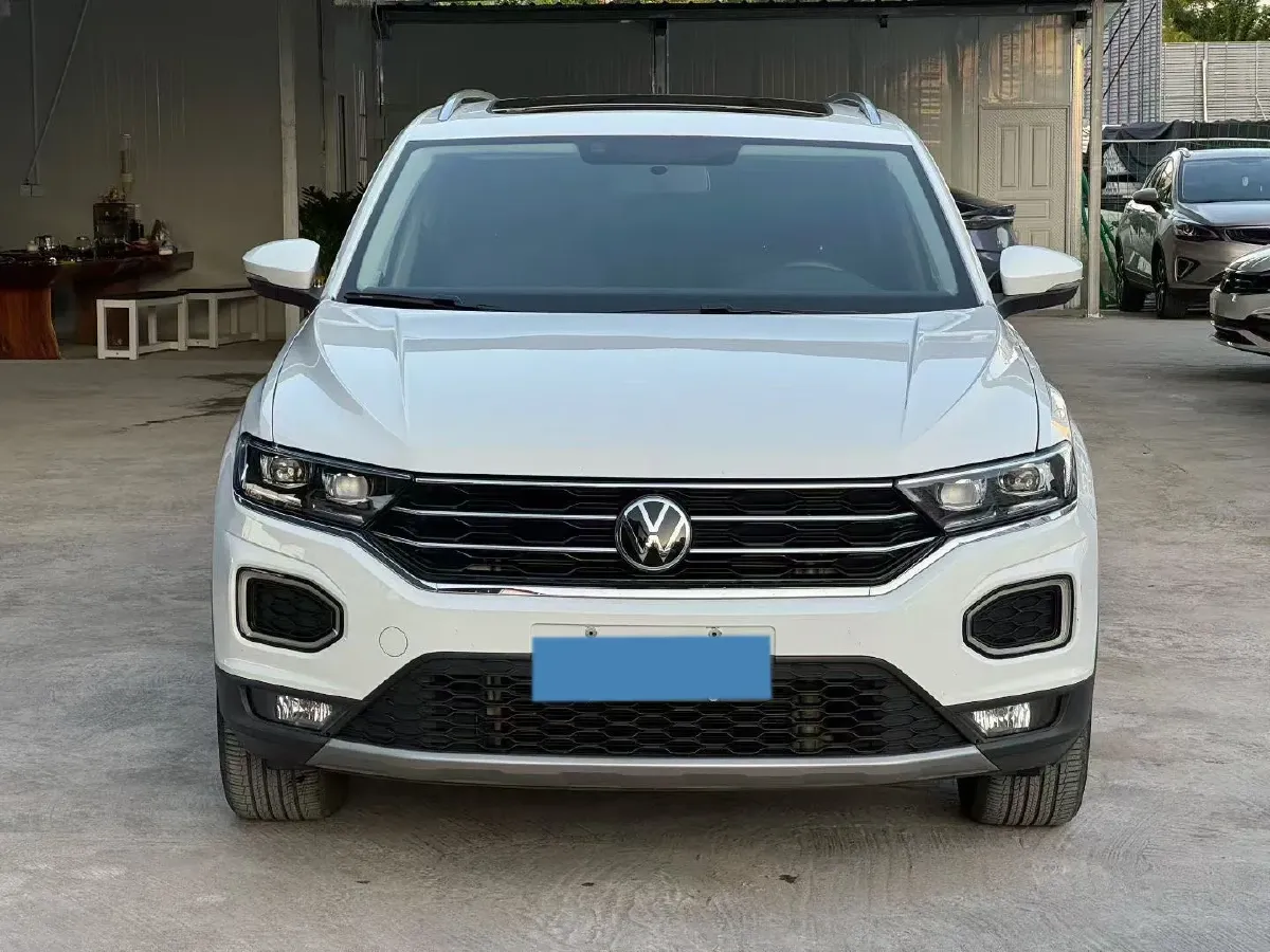 2021 Volkswagen T-Roc 1.4T 150HP L4 7DCT,autocango,china used car exporter,china ev exporter,chinese used car exporter,chinese used ev exporter