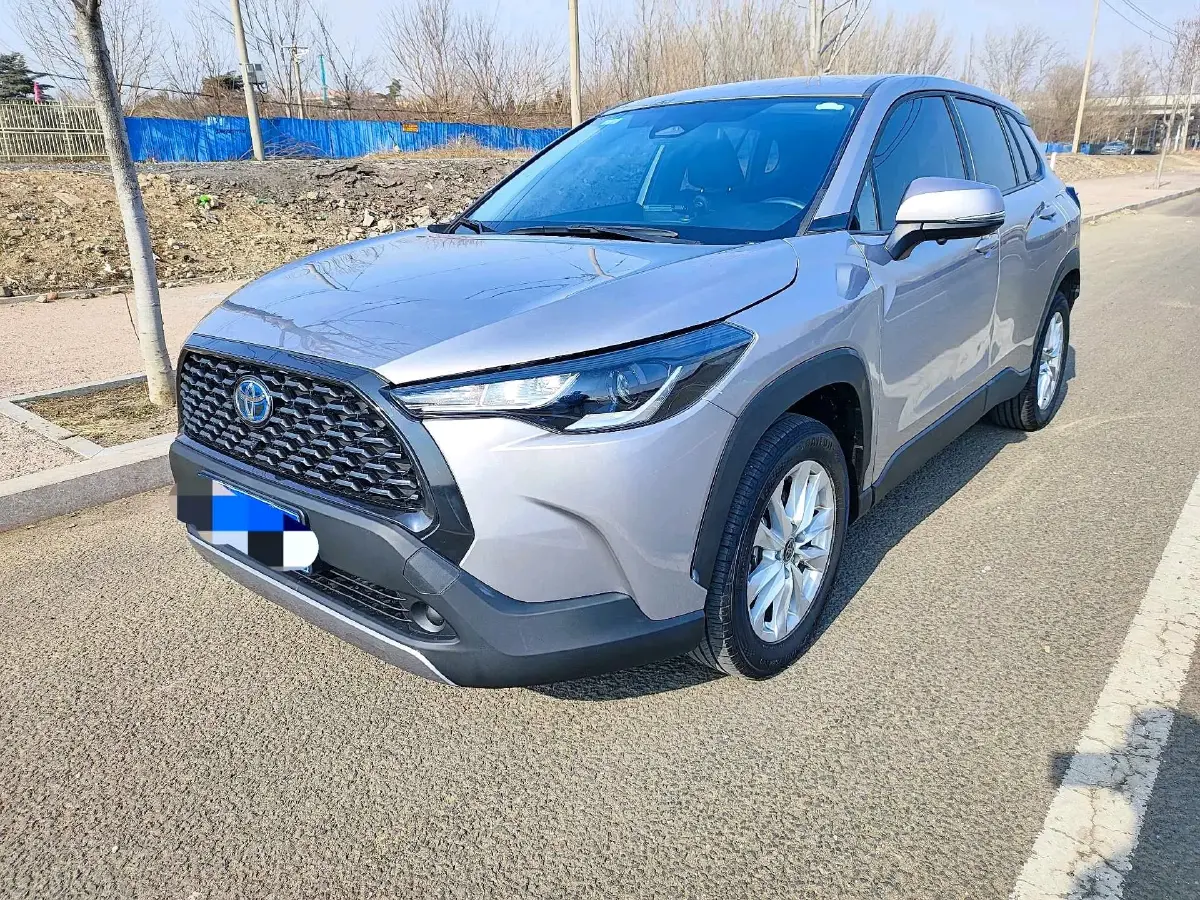 2023 Toyota Corolla Cross 2.0L 152HP L4 E-CVT Hybrid