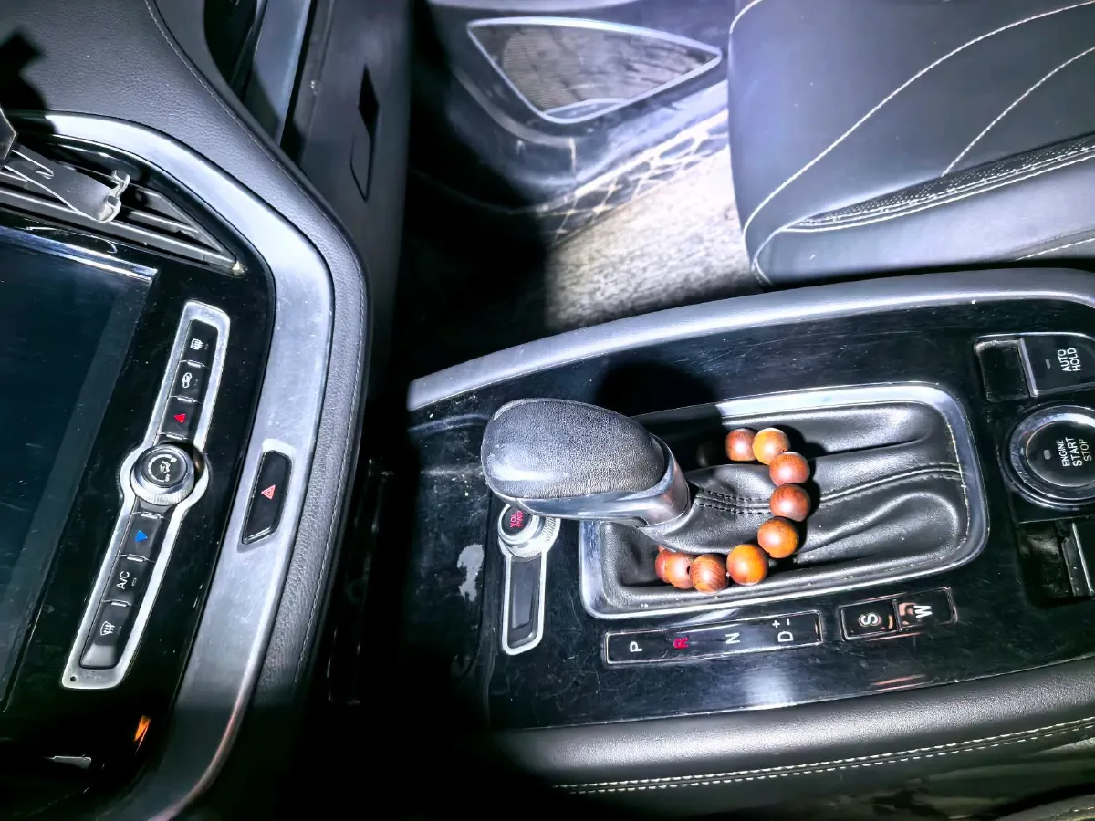 2018 Roewe 360 1.5L 116HP L4 4AT,autocango,china used car exporter,china ev exporter,chinese used car exporter,chinese used ev exporter