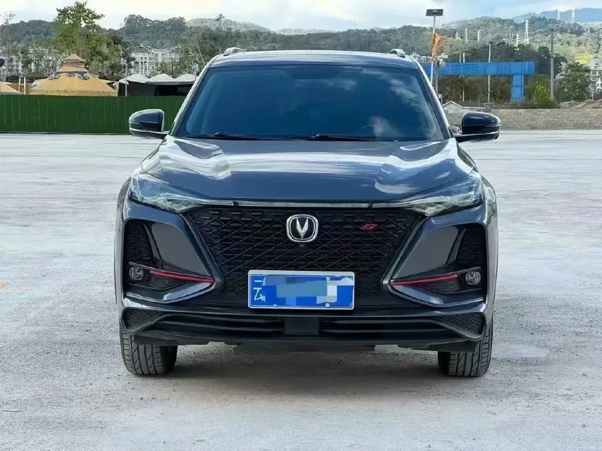 2021 ChangAn CS75 Plus 1.5T 178HP L4 6AT,autocango,china used car exporter,china ev exporter,chinese used car exporter,chinese used ev exporter