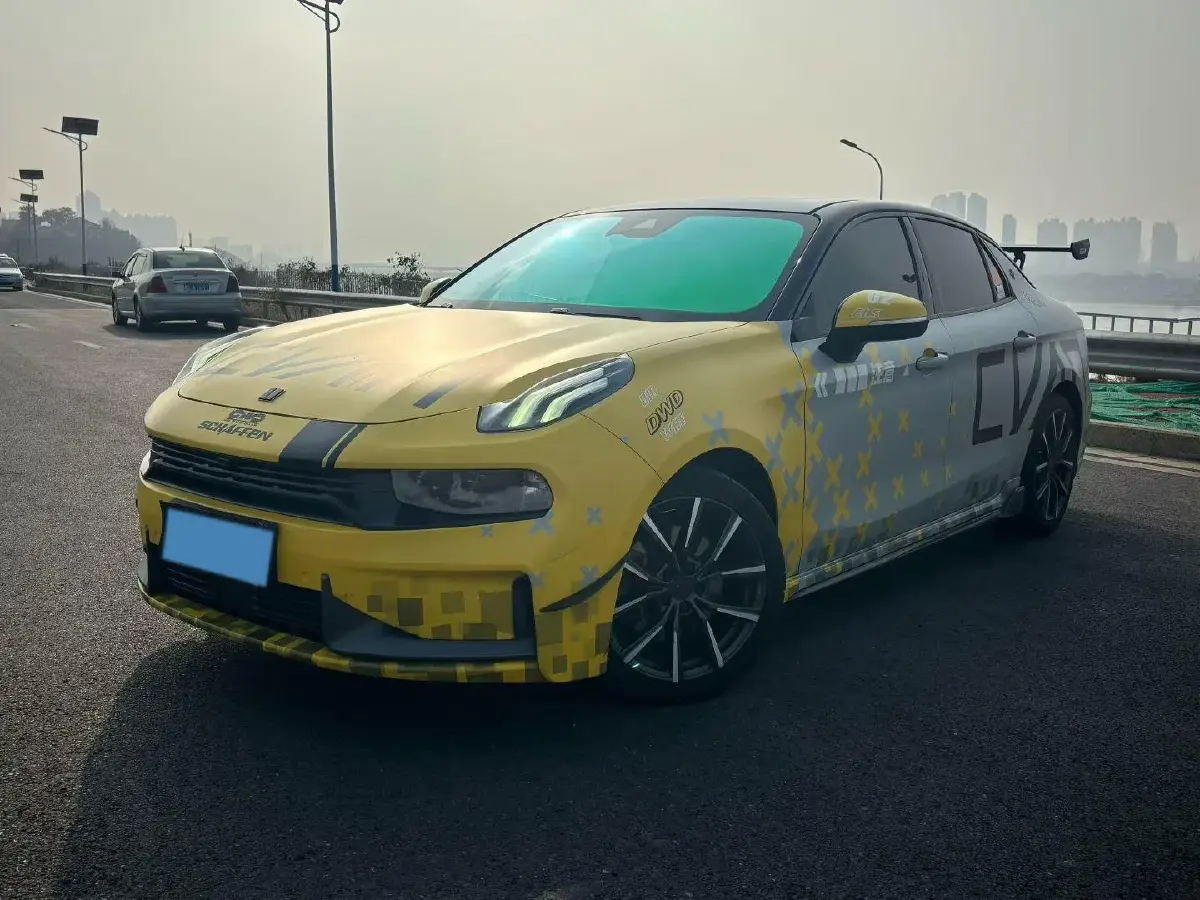 2019 LYNK&CO 03 2.0T 254HP L4 8AT