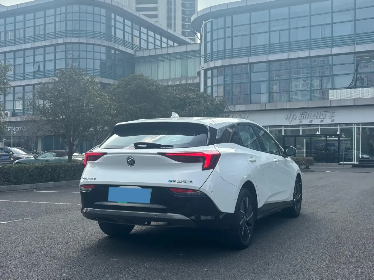 2022 Buick Envista 1.5T 184HP L4 CVT,autocango,china used car exporter,china ev exporter,chinese used car exporter,chinese used ev exporter