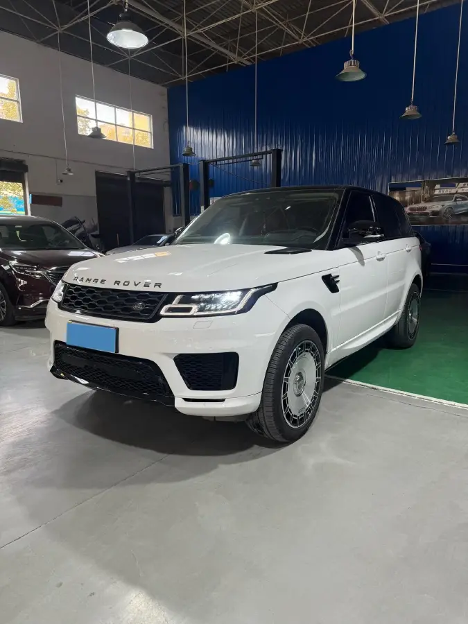 2020 Land Rover Range Rover Sport 3.0T 360HP L6 8AT