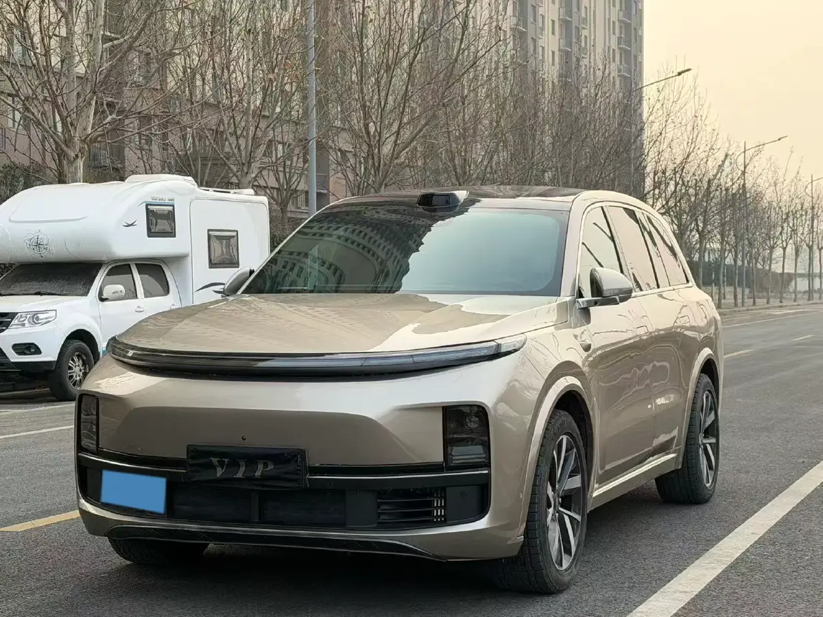 2023 Li L8 Range Extended 154HP REEV 40.9KWH