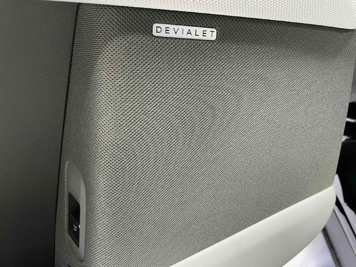 2025 Denza DenzaN8L 2.0T 207HP L4 E-CVT PHEV,autocango,china used car exporter,china ev exporter,chinese used car exporter,chinese used ev exporter