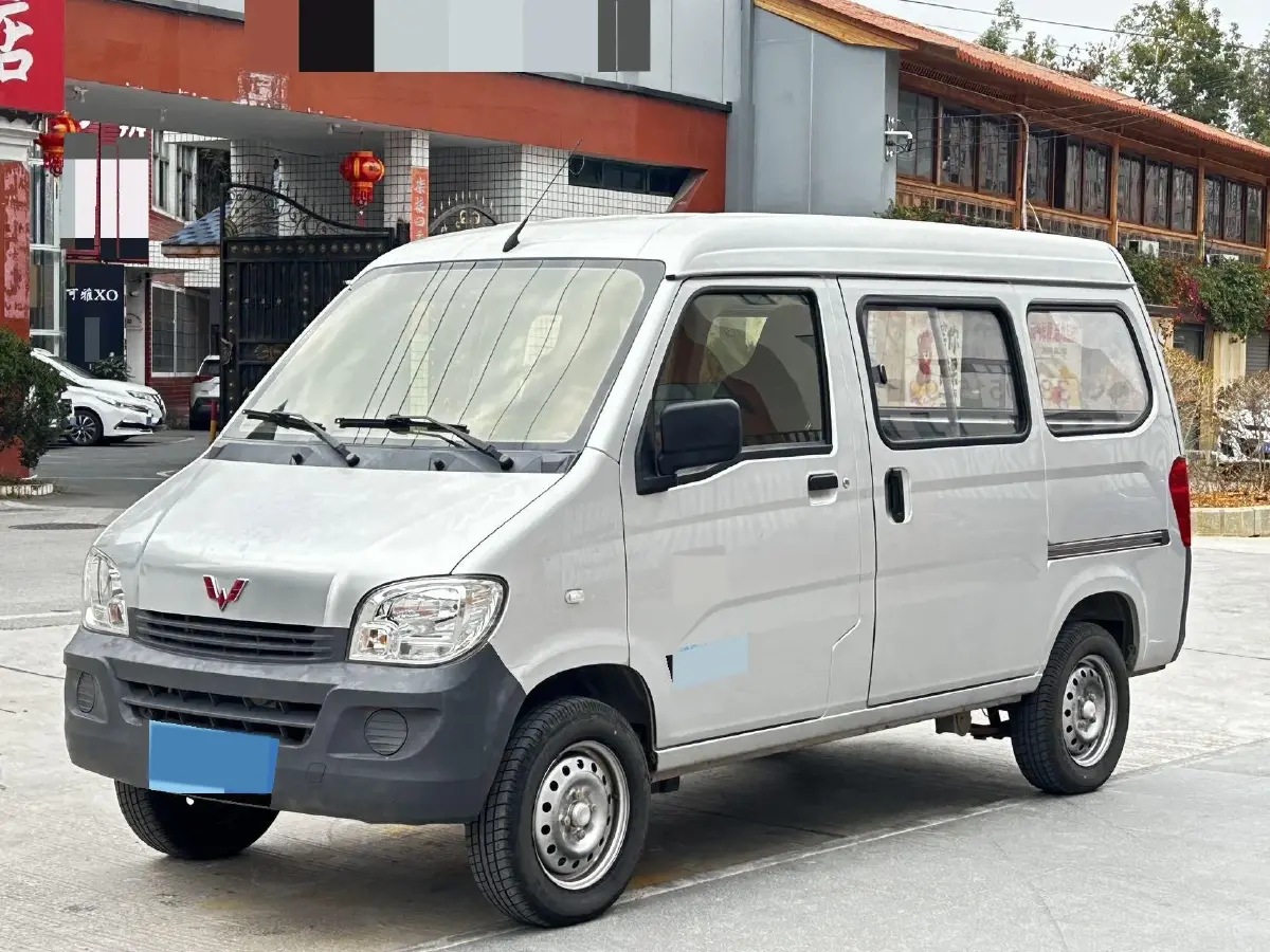 2019 WuLing ZhiGuang 1.2L 82HP L4 5MT