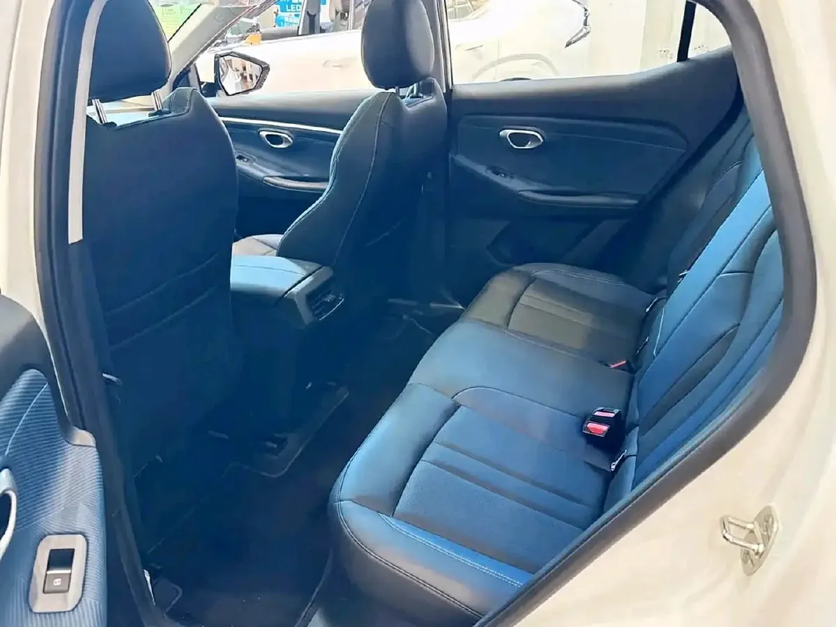 2023 GAC Trumpchi GS3 1.5T 177HP L4 7DCT,autocango,china used car exporter,china ev exporter,chinese used car exporter,chinese used ev exporter