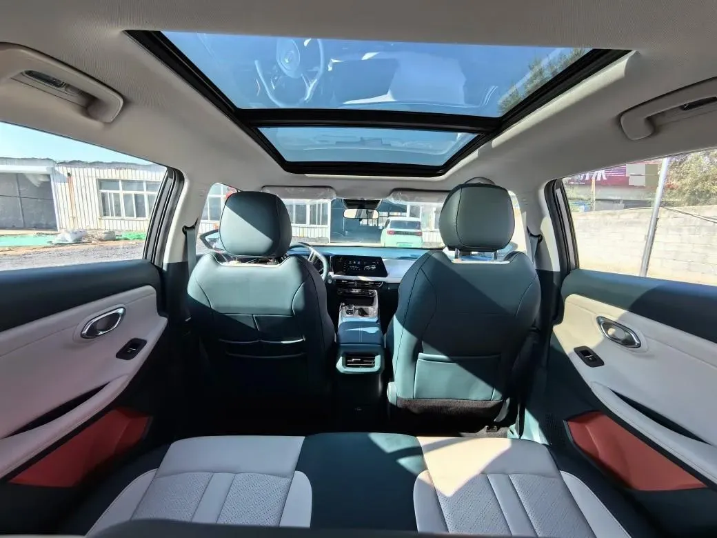 2023 GAC Trumpchi GS3 1.5T 177HP L4 7DCT,autocango,china used car exporter,china ev exporter,chinese used car exporter,chinese used ev exporter