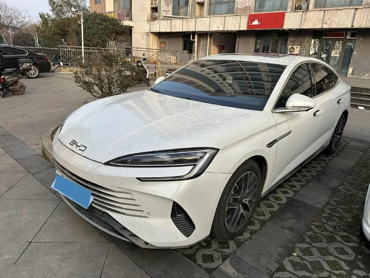 2023 BYD Seal 1.5L 110HP L4 E-CVT PHEV 17.6KWH