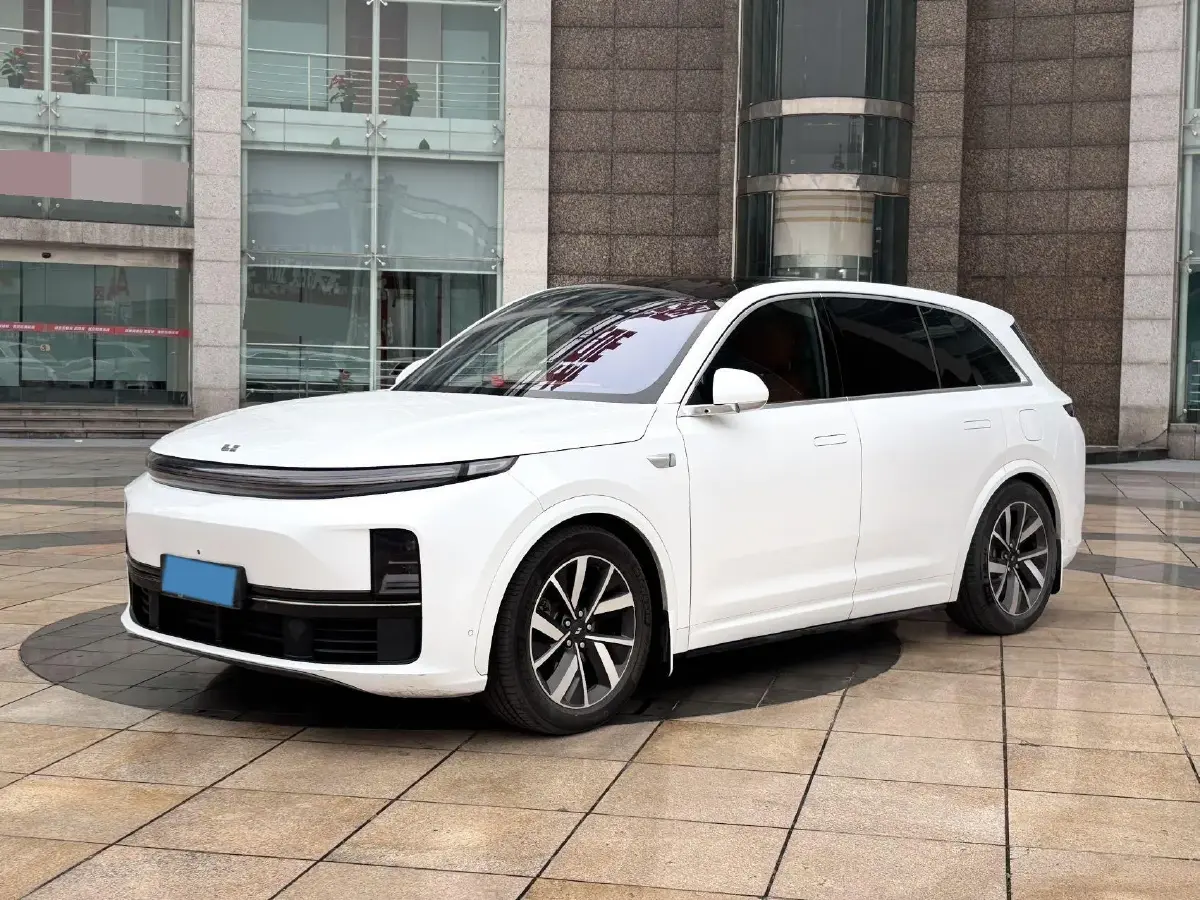 2023 Li L7 Range Extended 154HP REEV 40.9KWH