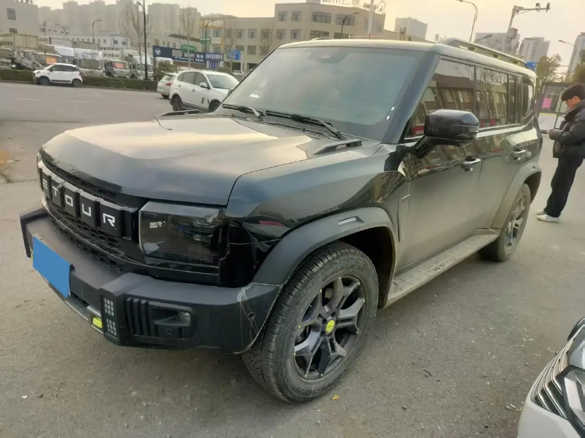 2023 Jetour Traveller 2.0T 254HP L4 8AT