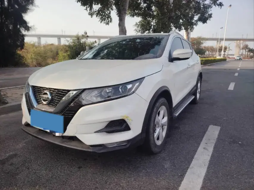 2022 Nissan Qashqai 2.0L 151HP L4 CVT